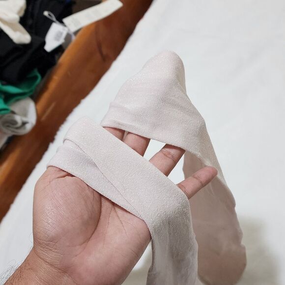 Girls Children's Place Light Pink Metallic Glitter Tights Size 4-5 - Picture 11 of 11